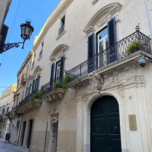 Palazzo Rollo Bed & Breakfast Lecce