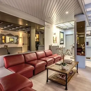 Otel Magnolia, Roma